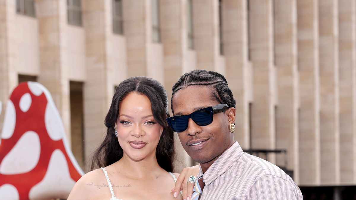 Rihanna'nın Kırmızı Halıyı Her Yendiğinde Önizleme