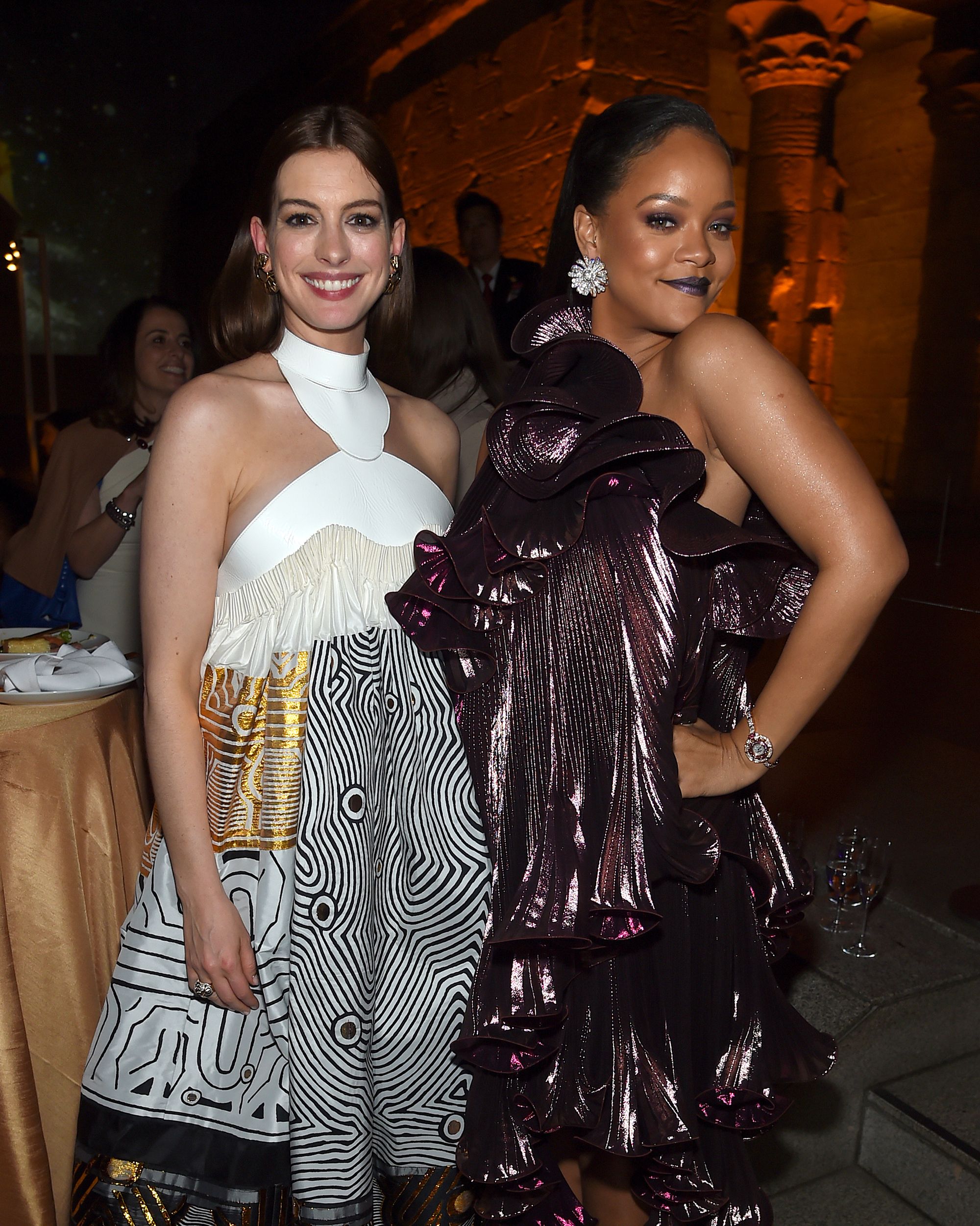 Rihanna Just Gave Anne Hathaway The Best Compliment About Her Butt