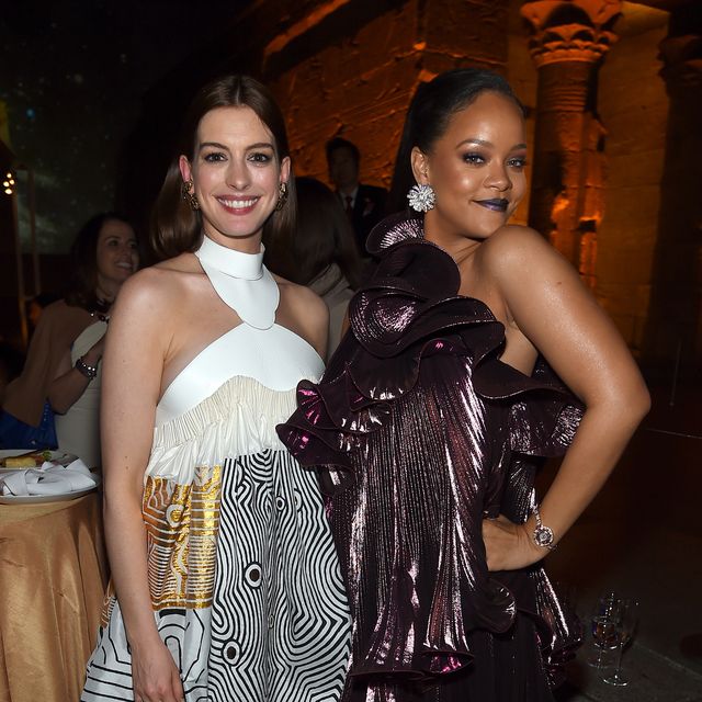 Rihanna Gave Anne Hathaway The Best Butt Compliment