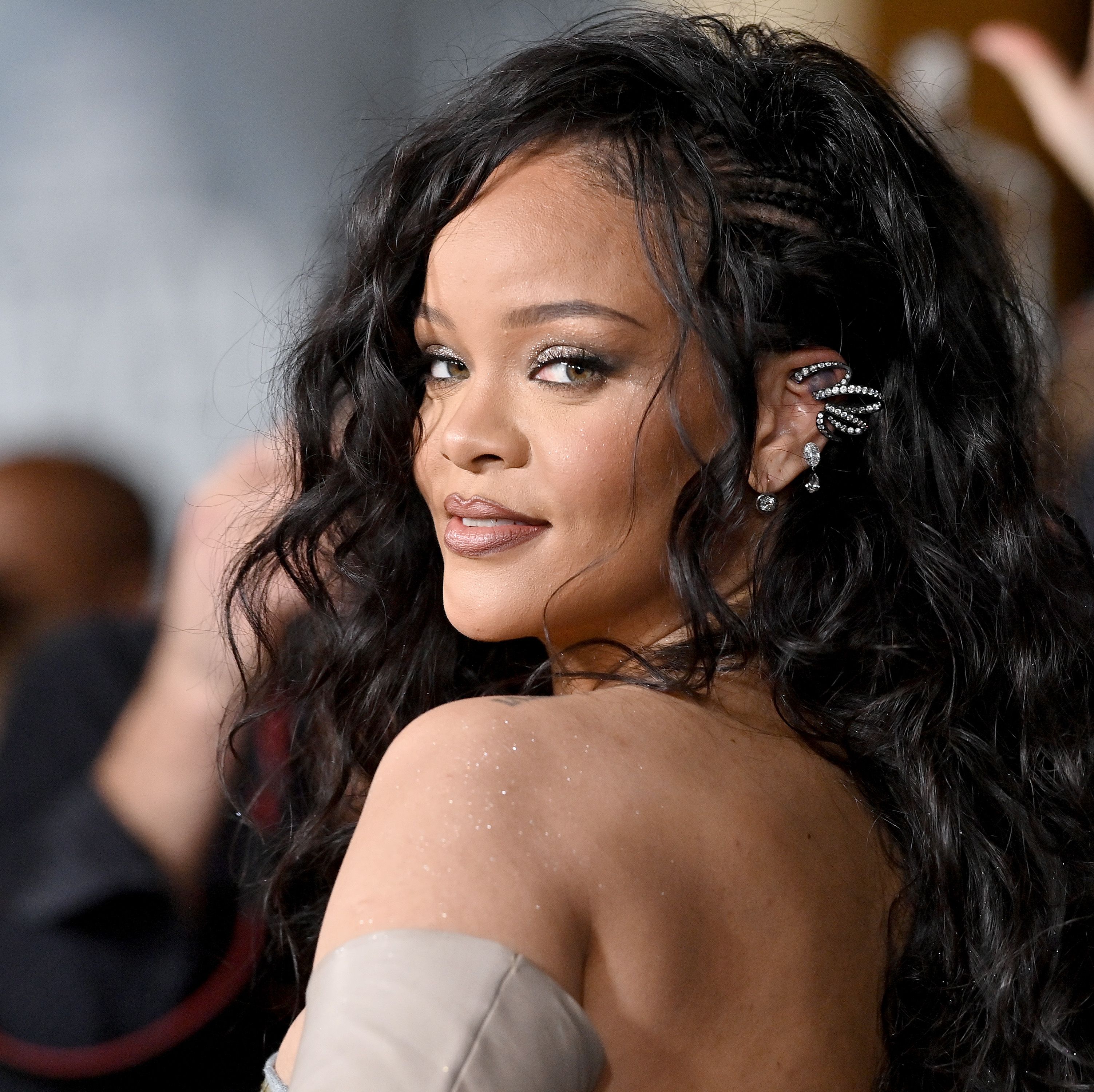 Rihanna's Toned 🍑 is  'Crushing Hearts' in a New Lingerie Video