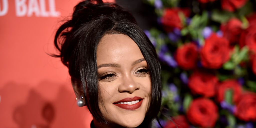 Rihanna toont haar schoonheid in nieuwe Savage x Fenty collectie