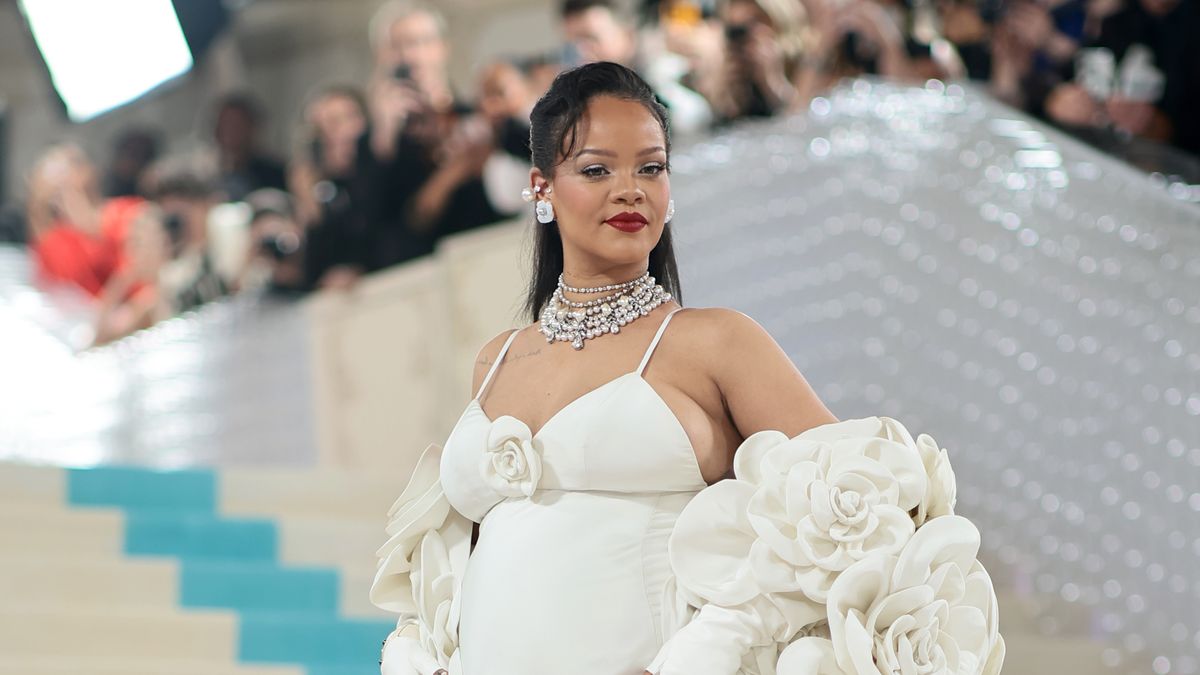 Rihanna Met Gala 2024 - Figure 2