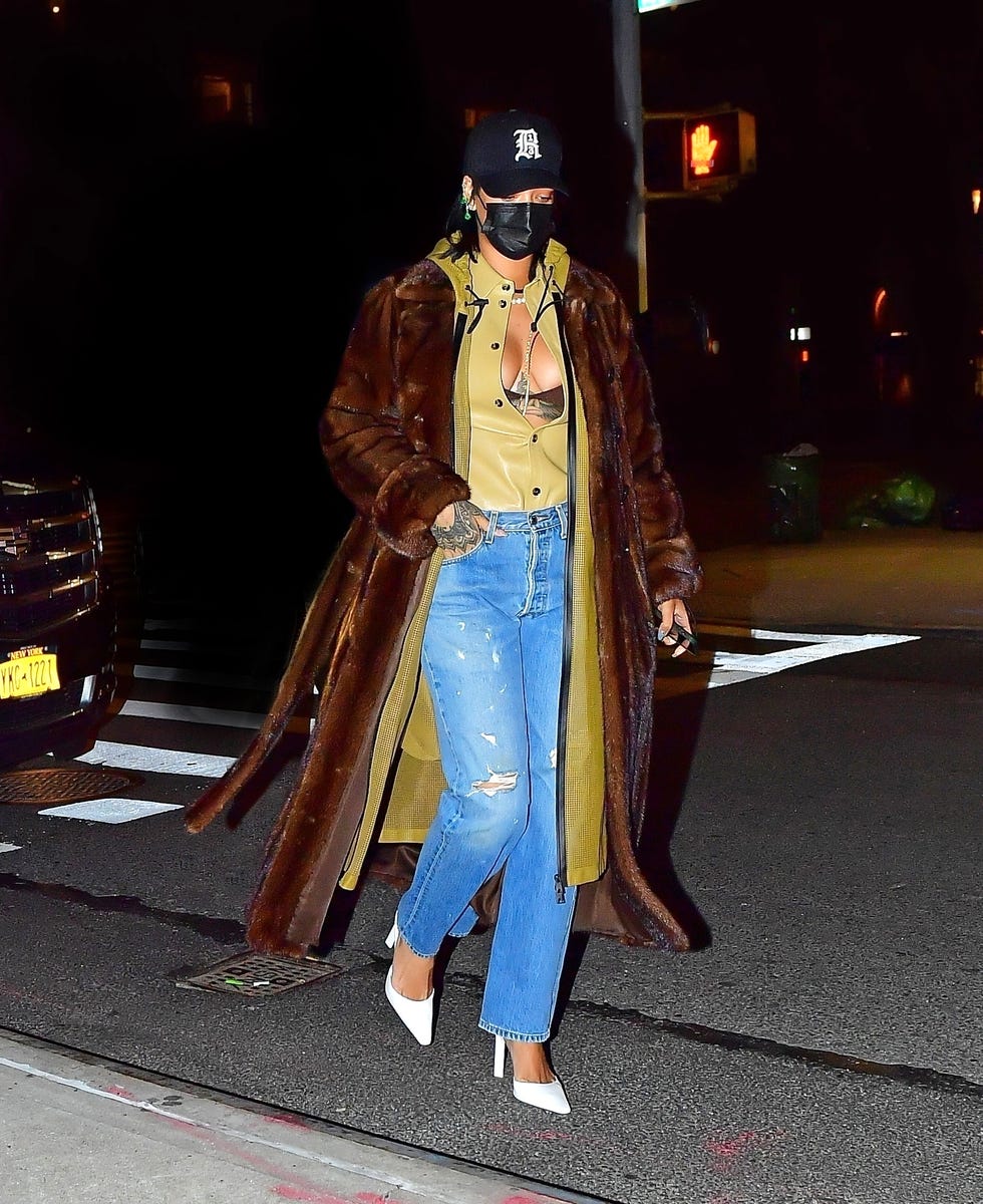 rihanna out in nyc