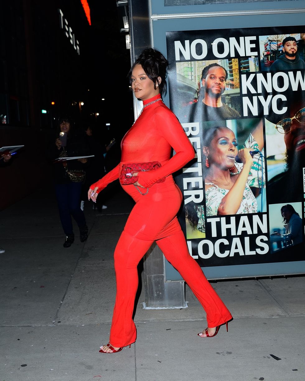 rihanna out in nyc