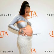Rihanna Celebrates The Launch of Fenty Beauty at Ulta Beauty rihanna celebrates the launch of fenty beauty at ulta beauty