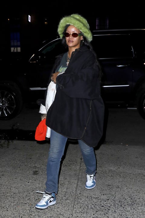 rihanna nyc street style fur bucket hat