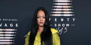 rihanna posts first baby bump pic on instagram