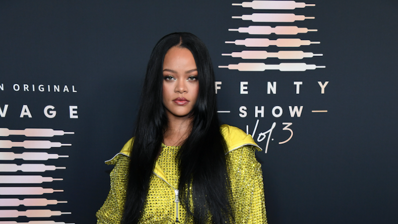 Introducing Eau de Fenty! Rihanna Opens Up About the Brand's First  Fragrance