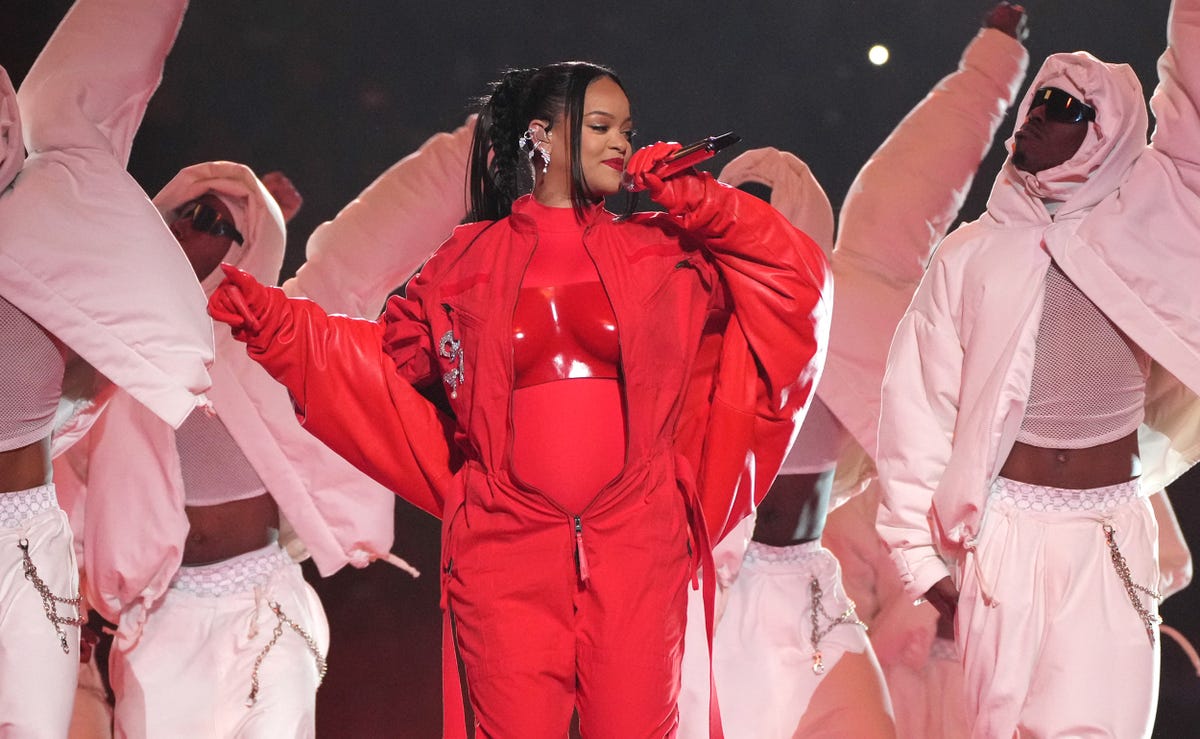 Rihanna Reveals She's Pregnant at 2023 Super Bowl Halftime Show