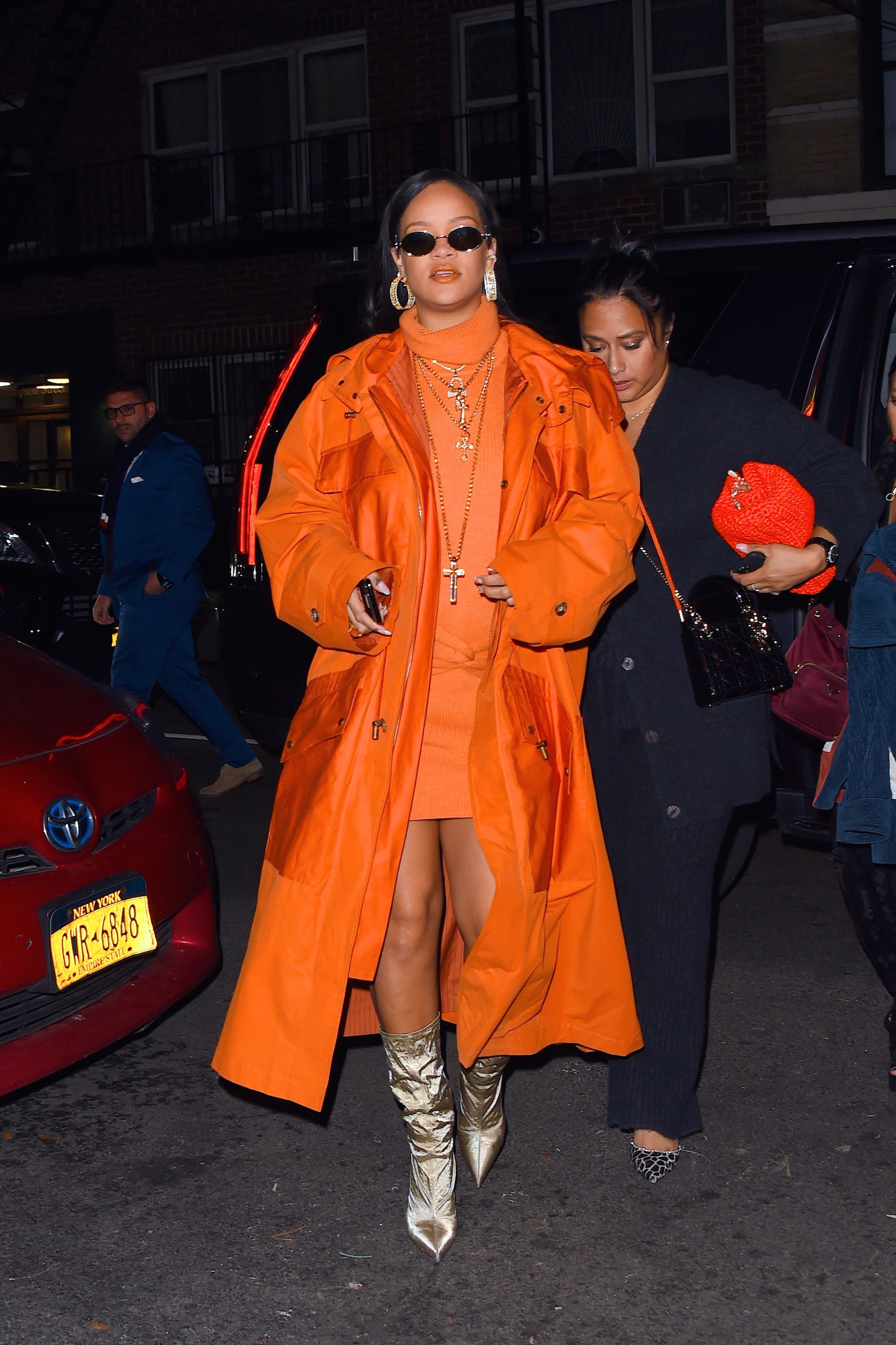 Rihanna's Best Street Style - Rihanna's Best Looks