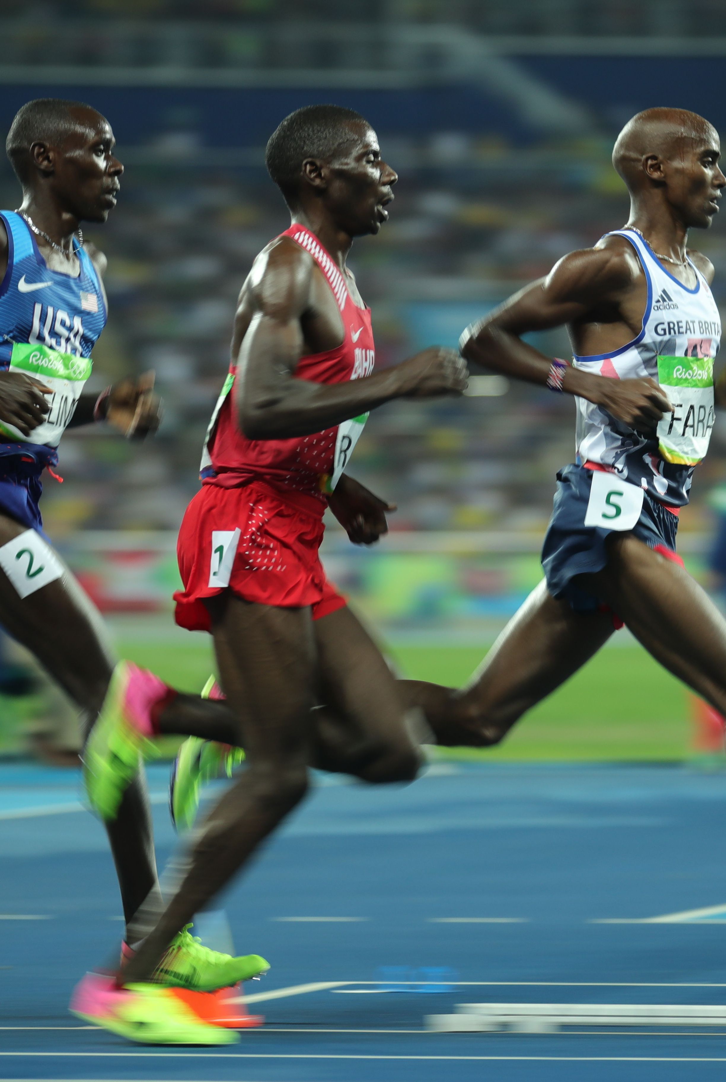 male sprinters body