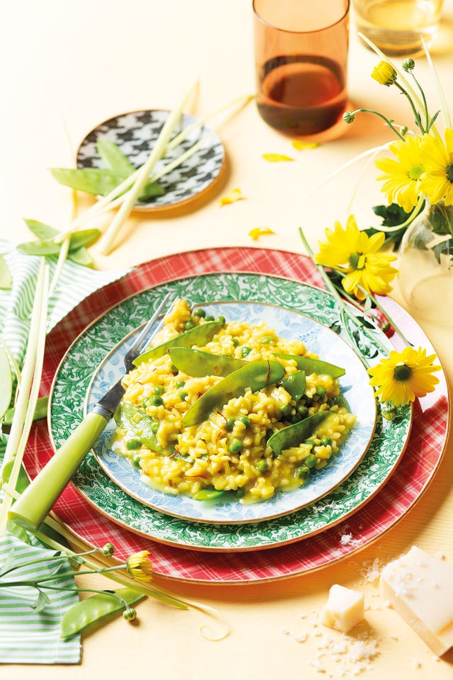 Este risotto de azafrán con tirabeques, guisantes es muy fácil y se ...