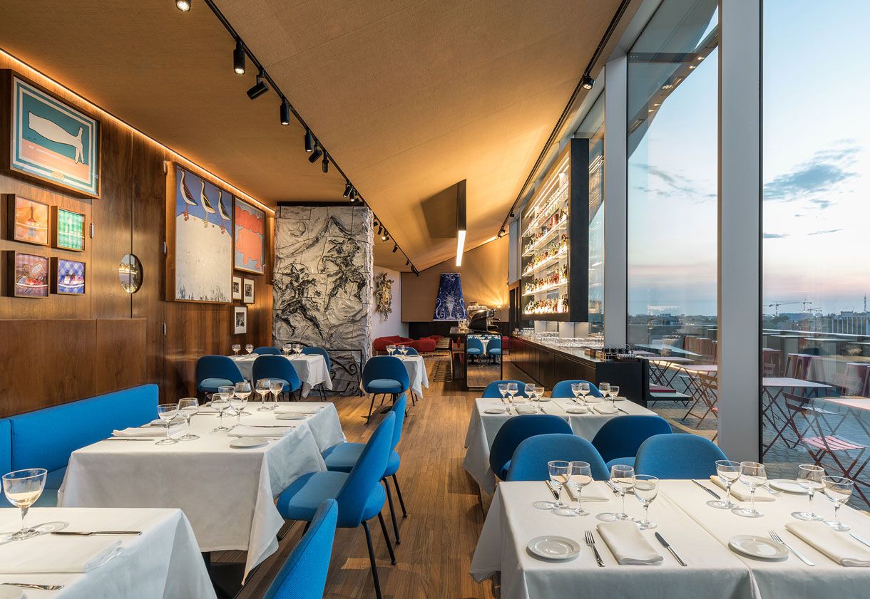 Il nuovo ristorante Torre della Fondazione Prada a Milano