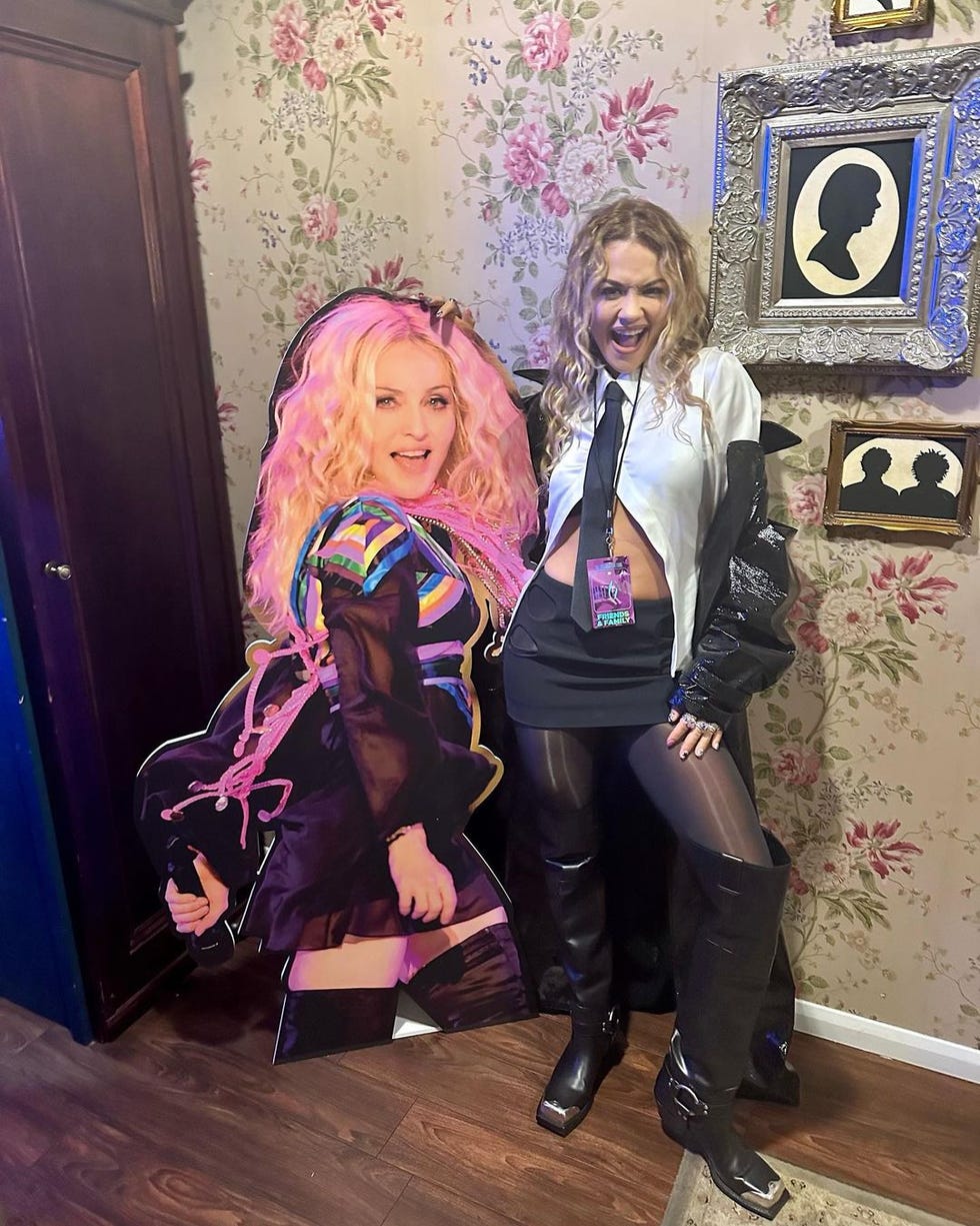rita ora uniforma shkollore madona