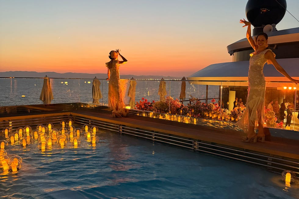 evening event on a yacht with dancers by the poolside