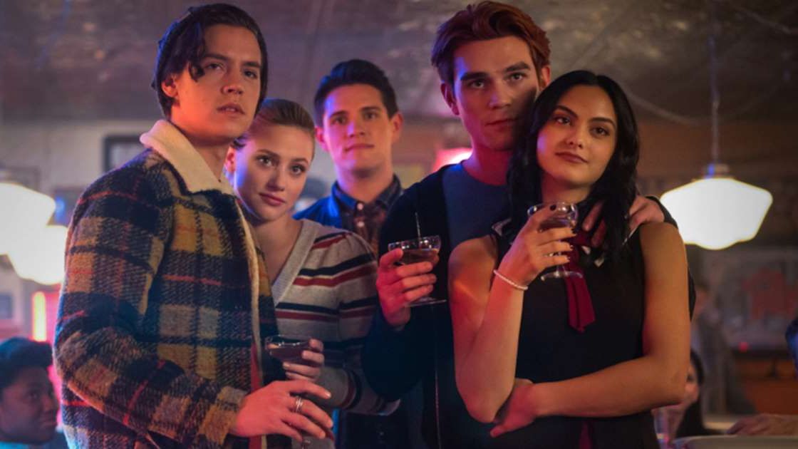 preview for KJ Apa Gives Behind The Scenes Look Of Filming 'Riverdale' During Ongoing Pandemic!