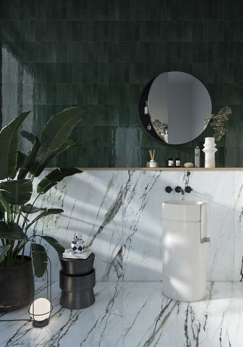 green marble bathroom