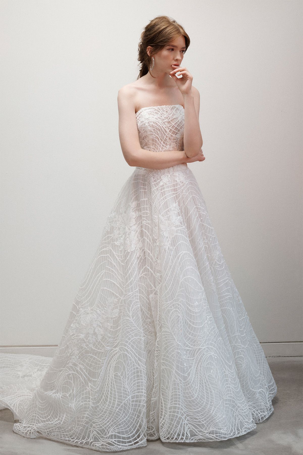 芸術的な装飾にうっとり。RIVINI〈リヴィニ〉の2021FWコレクション 芸術的な装飾にうっとり。RIVINI〈リヴィニ〉の2021FWコレクション