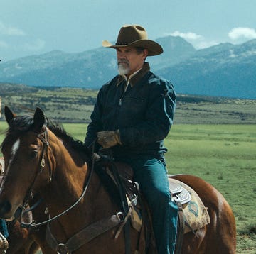 Outer Range Season 2 - First Look cecilia abbott lili taylor and royal abbott josh brolin