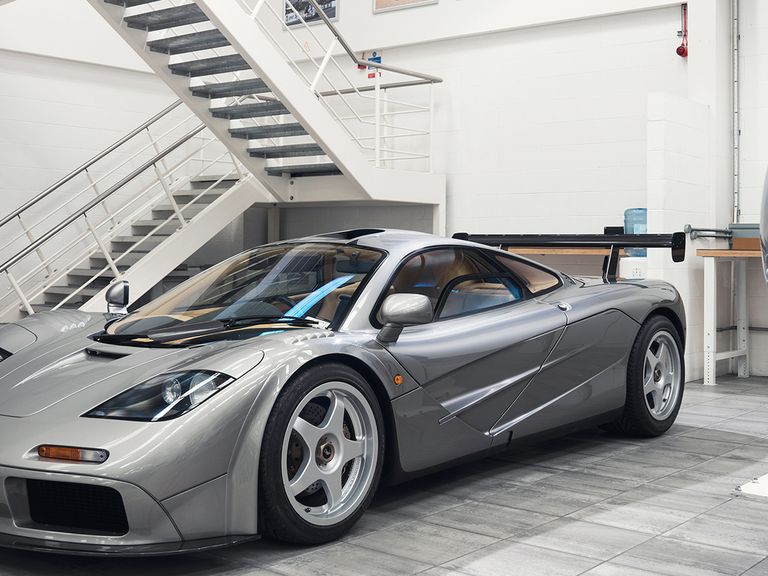The Epic Tale of McLaren F1 and P1: A Blend of Art and Tech