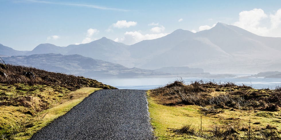 the road to the isles in scotland