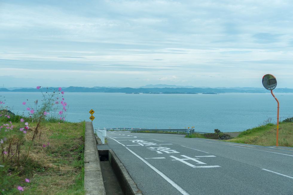 Road facing toward sea
