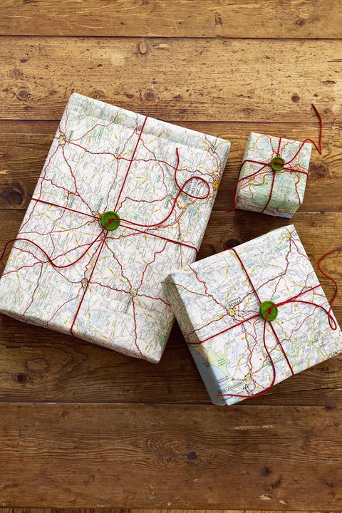 road map gift wrap