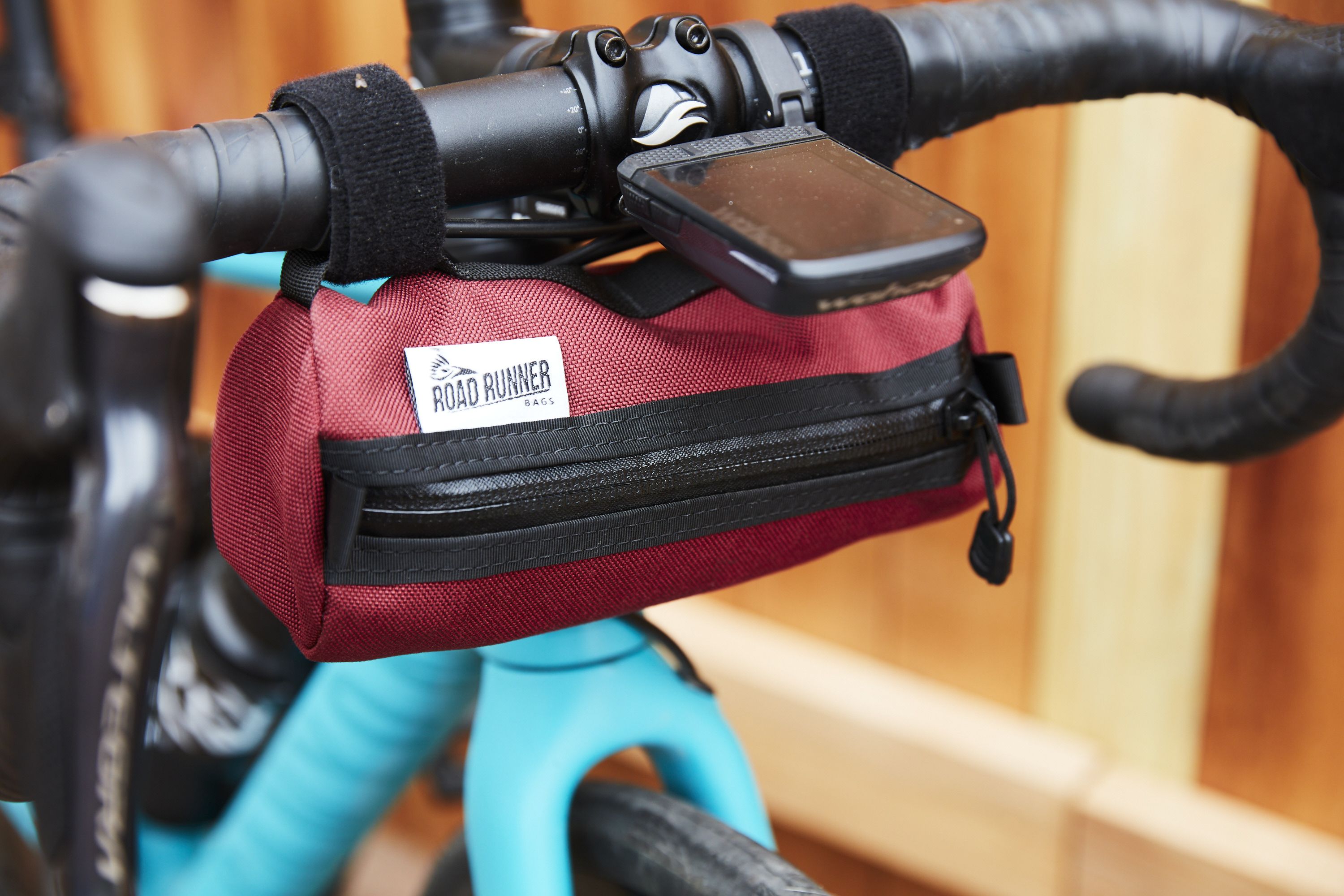 Road Runner Burrito Handlebar Bag Review  Bike Bags for Cyclists