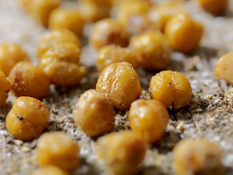 healthy snacks for weight loss   roasted chick peas