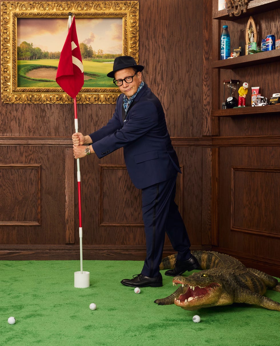 rob schneider at the ‘happy gilmore 2’ premiere portrait studio. cr. nino munoz/netflix © 2025.