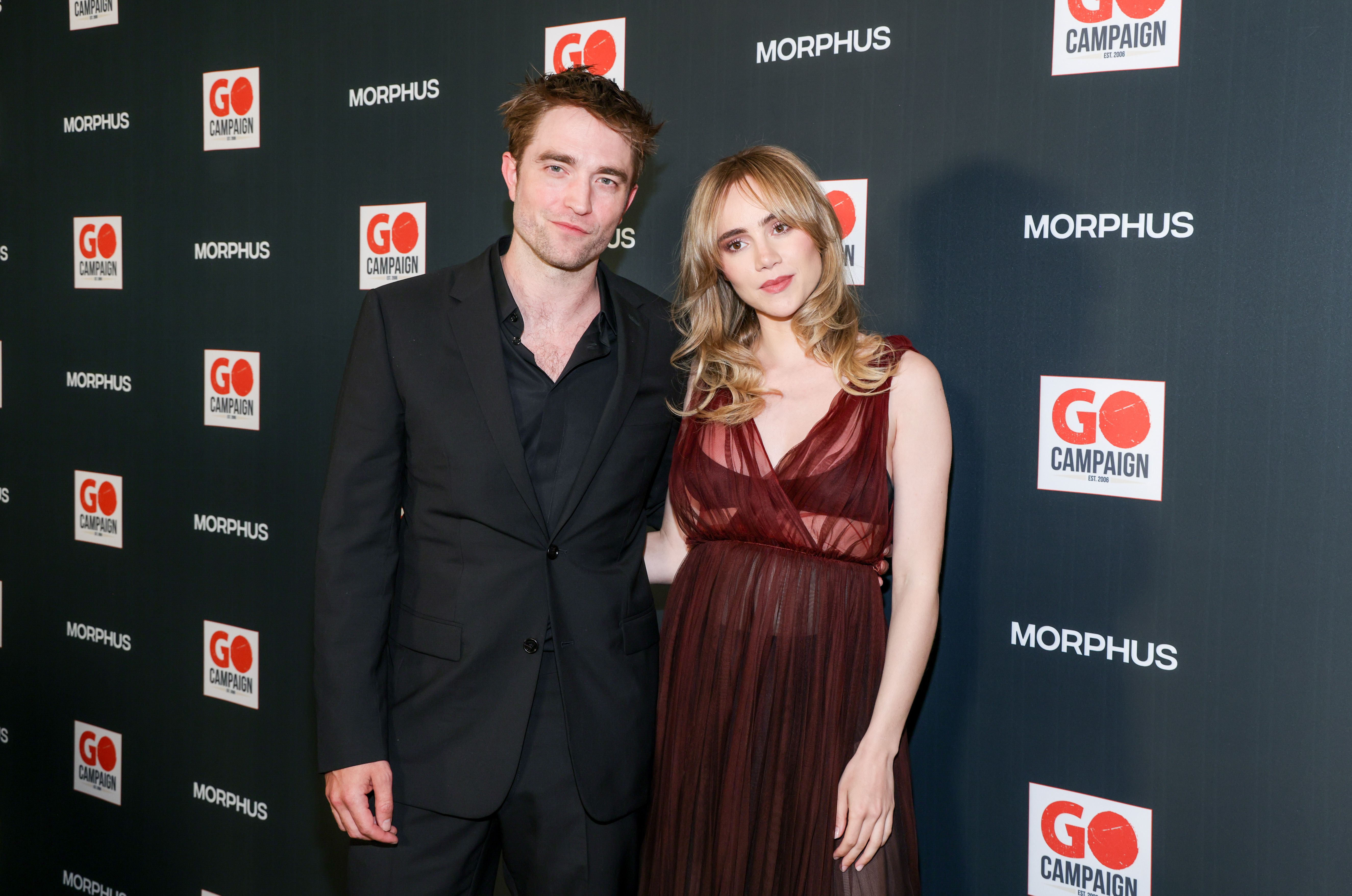 Robert Pattinson and Suki Waterhouse s Full Relationship Timeline