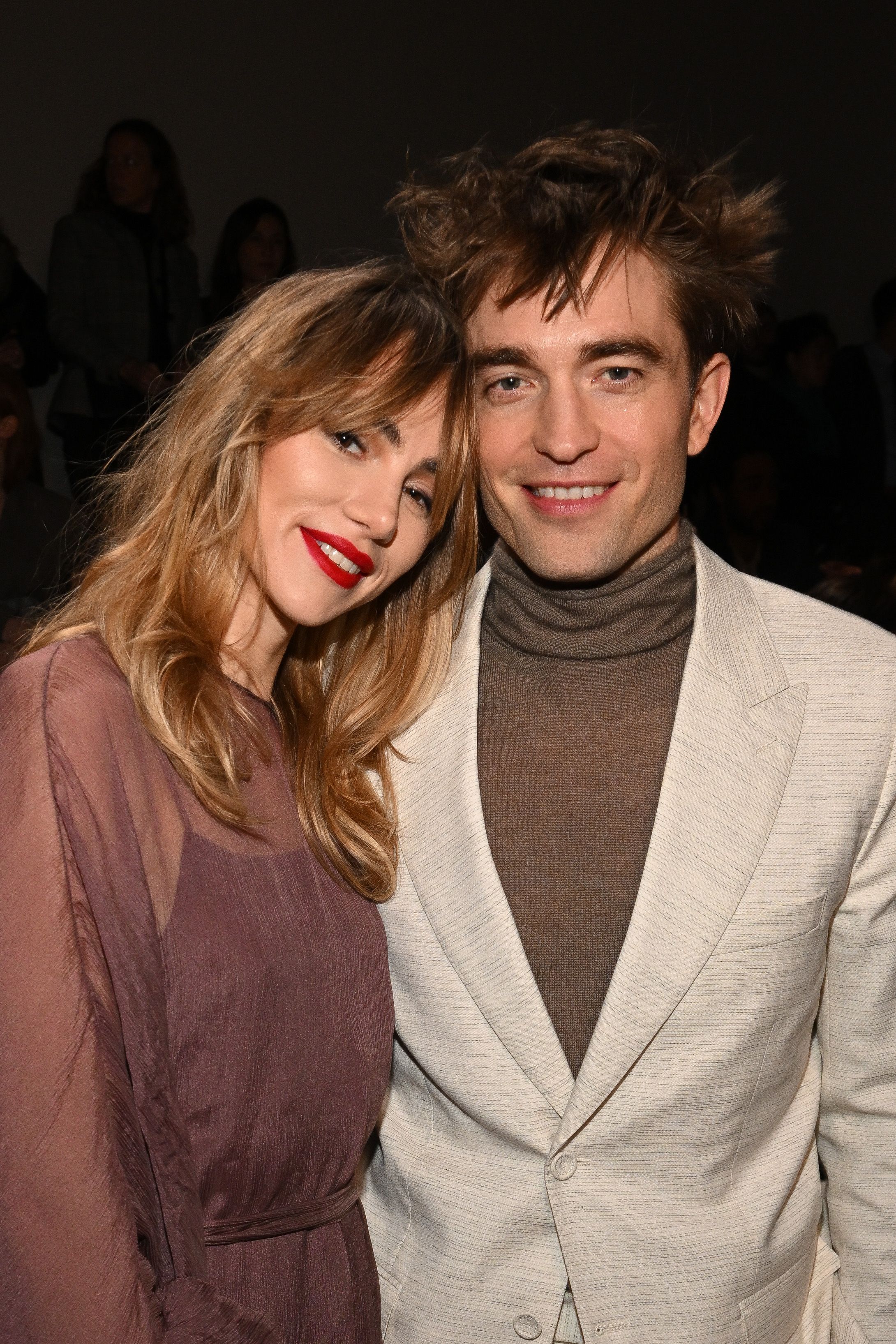 Robert Pattinson Y Suki Waterhouse Posan Juntos Por Primera Vez