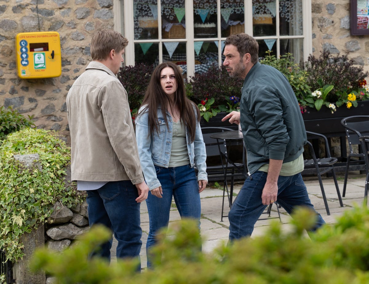 Emmerdale Soap Scoop! Sarah and Gabby's hospital drama