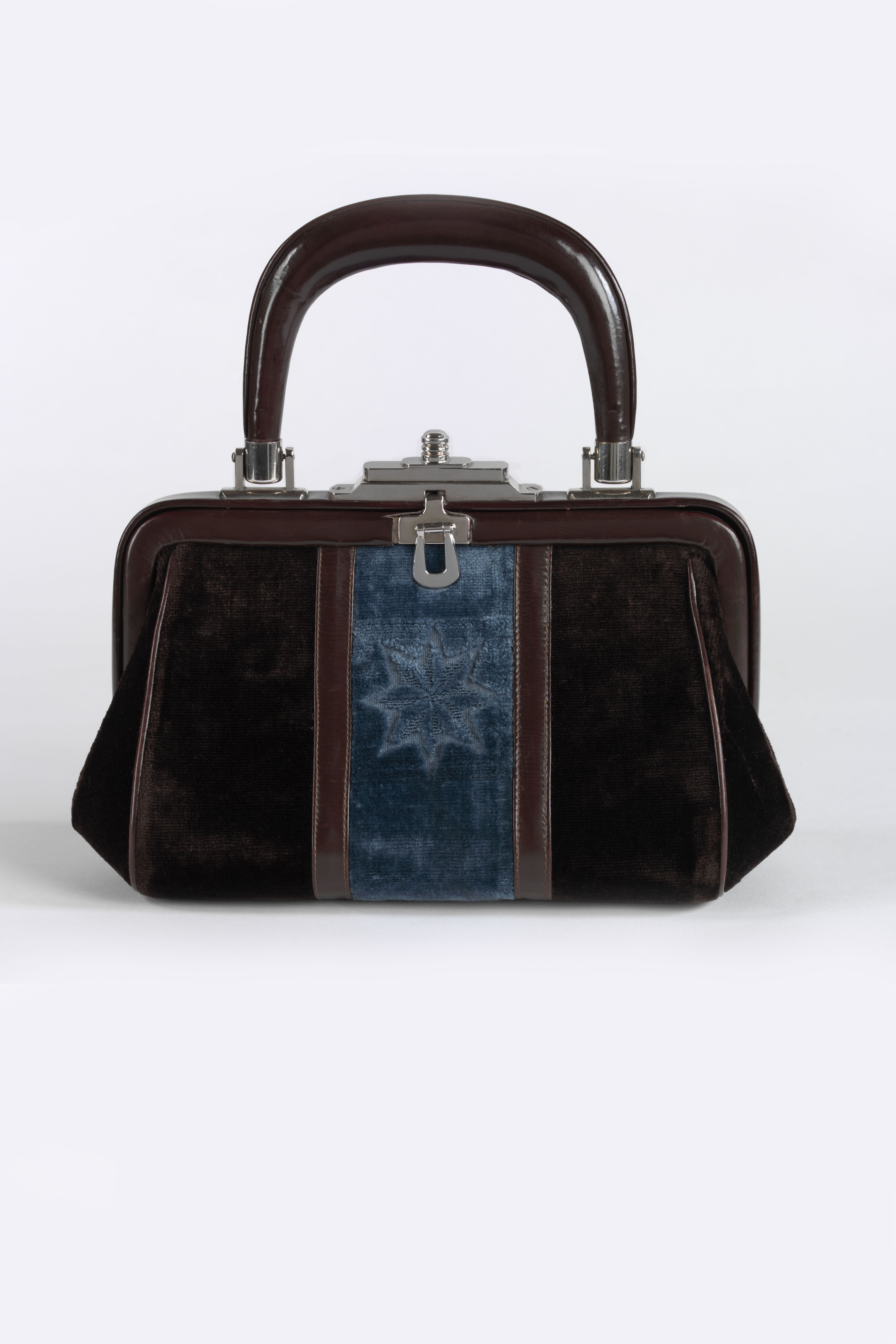 Hand Bag  A Long Tradition Of Quality And Class