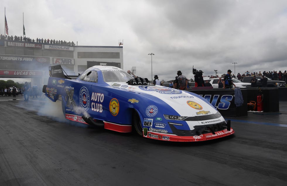 10 Cool Engines from the NHRA Virginia Nationals!