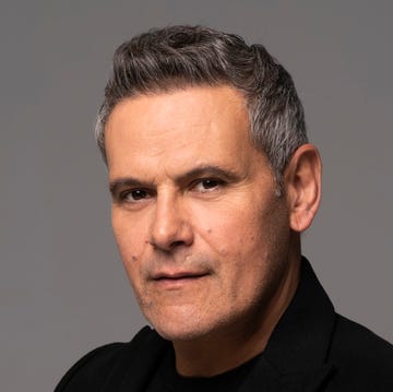 Roberto Enriquez roberto enriquez