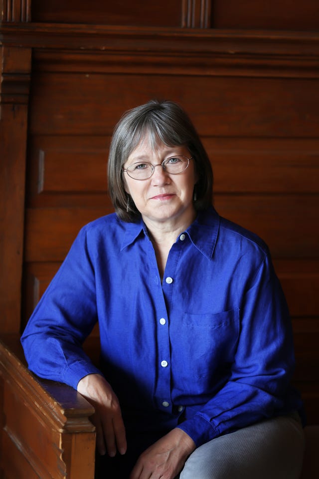 Robin Hobb Interview on Assassin's Fate - Robin Hobb Talks New Book