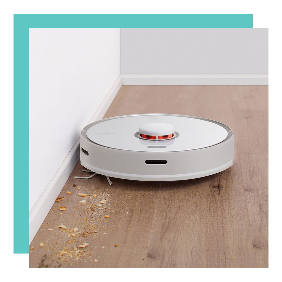 Roborock S5 Max Review - A Pet Owner's Cleaning Dream