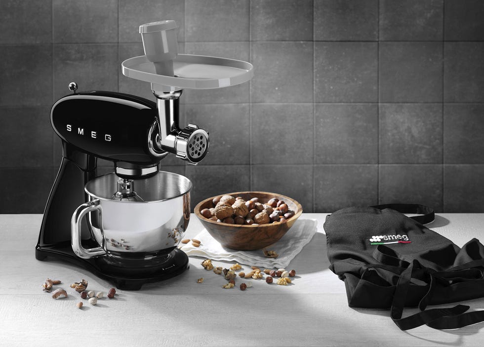 robot de cocina negro smeg