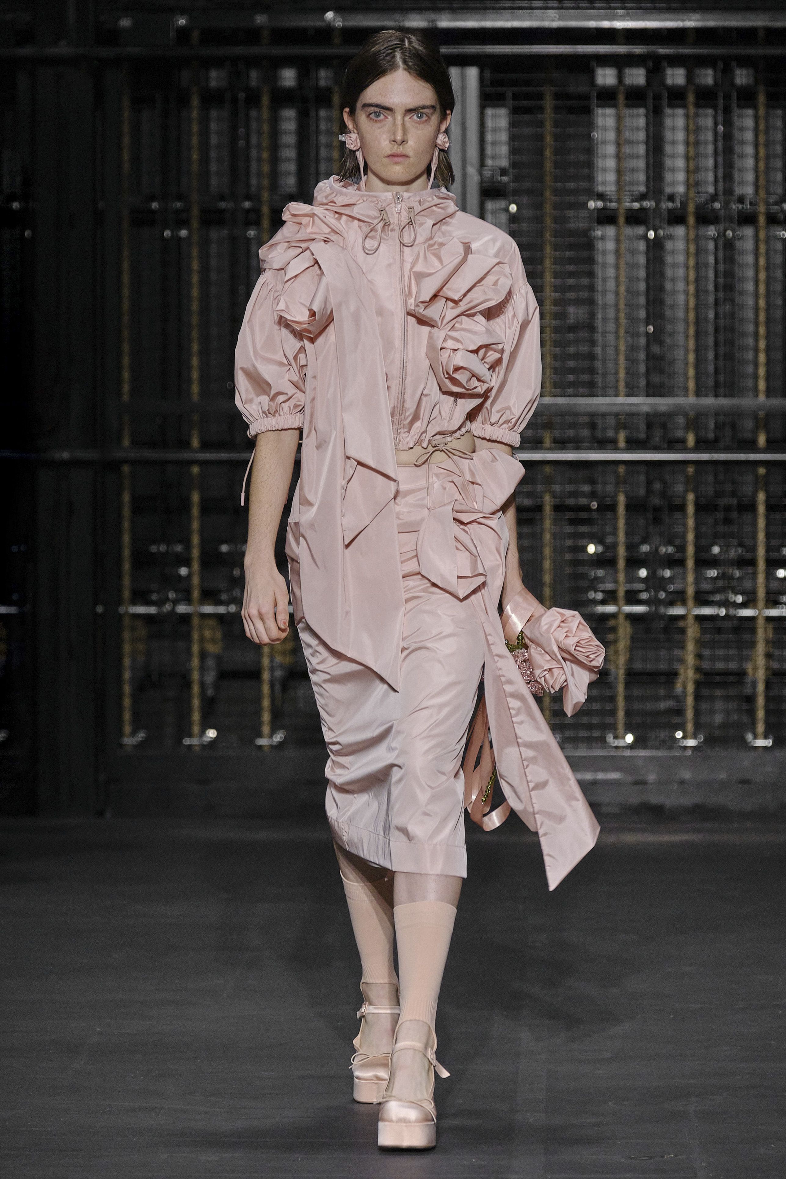シモーネ ロシャ（SIMONE ROCHA）2024春夏コレクション | ファッション