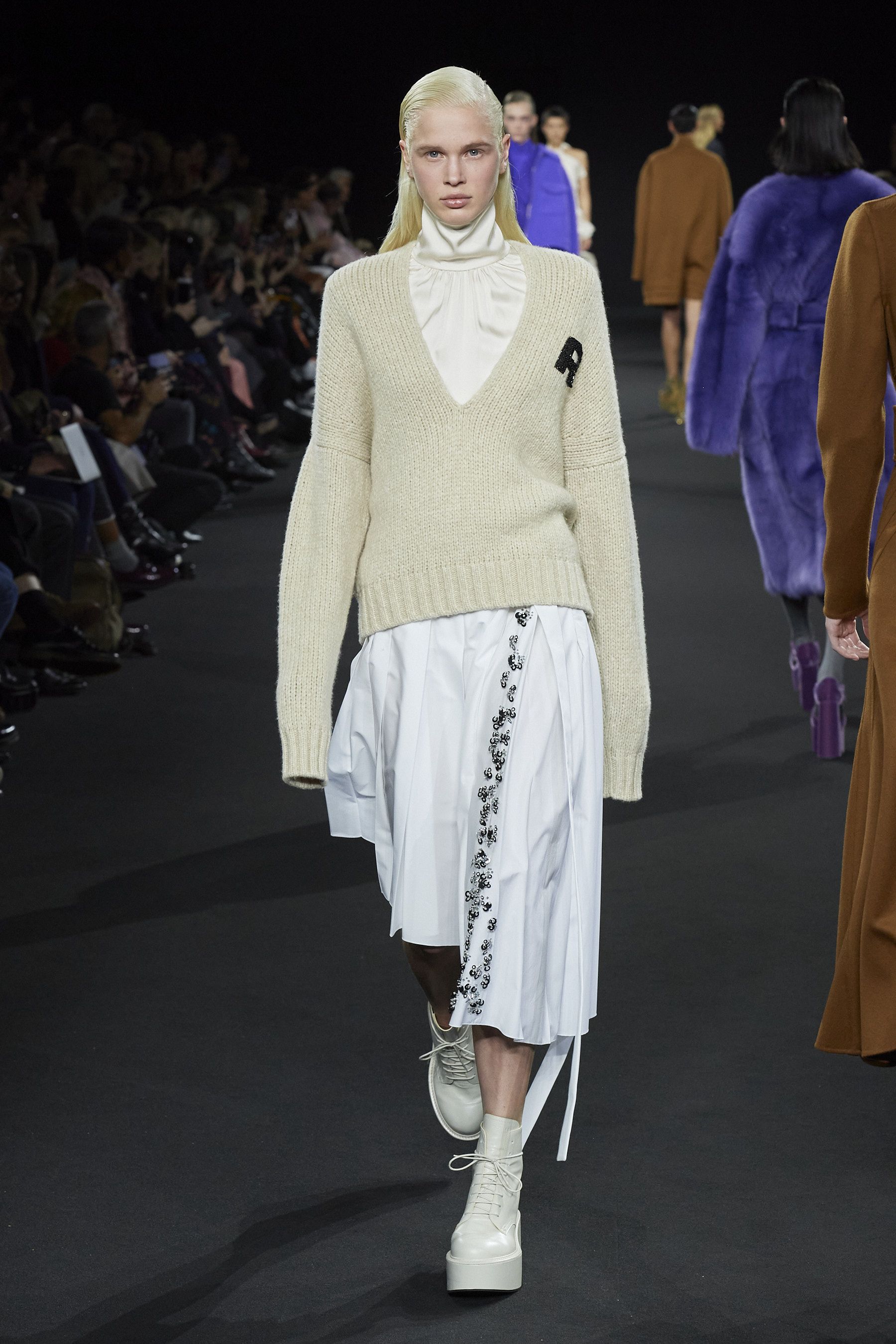【国内在庫】 ロシャス」（ROCHAS）｜2020秋冬コレクション パーカー