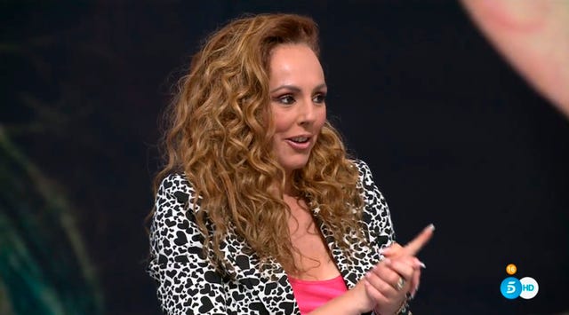 rocío carrasco ofrece su primera entrevista tras la emisión de su documental