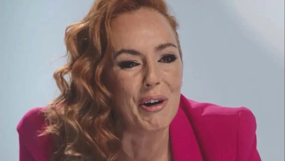 rocío carrasco llora en su docuserie al contar su historia 'rocío, contar la verdad para seguir viva'