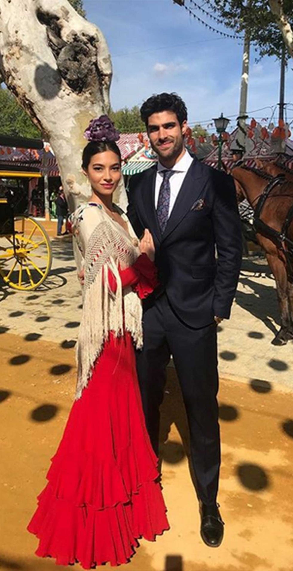 Rocío Crusset y su novio, Juan Betancourt, en la Feria de Sevilla