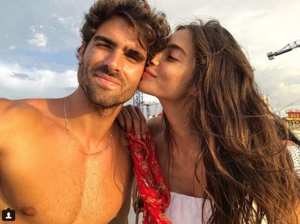 Love, Barechested, Interaction, Forehead, Kiss, Muscle, Romance, Lip, Facial hair, Fun, 