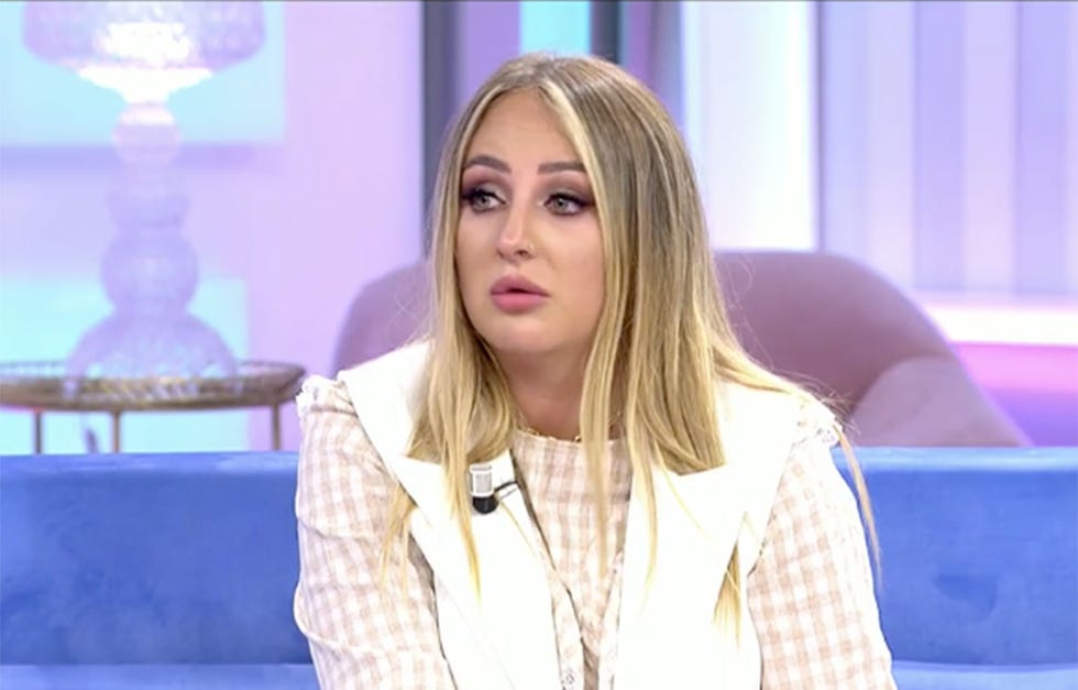 rocío flores hace una llamativa petición sobre el documental de su madre, rocío carrasco