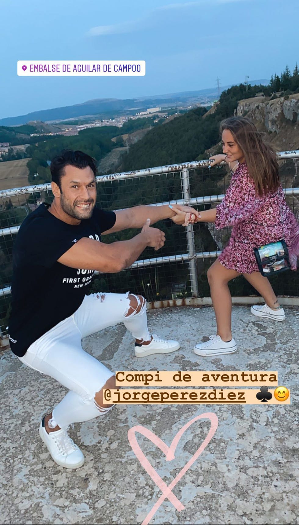 rocío flores y jorge pérez  juntos en el embalse de aguilar de campoo, palencia