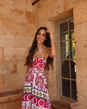 rocío osorno tiene el conjunto semitransparente de zara para las noches de verano