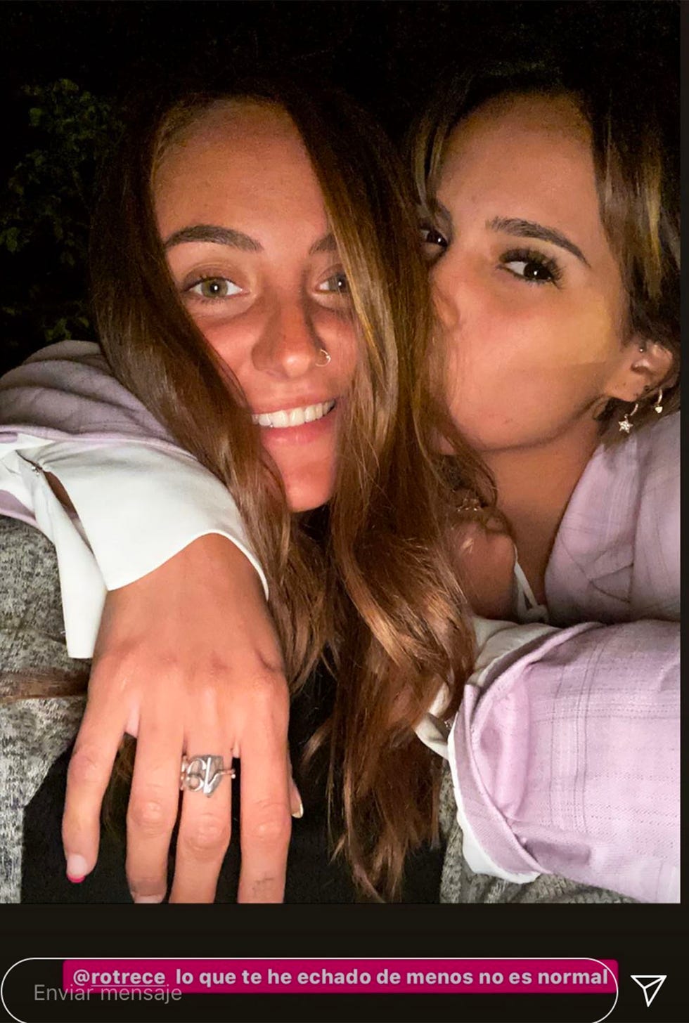 rocío flores se reencuentra con su tía, gloria camila