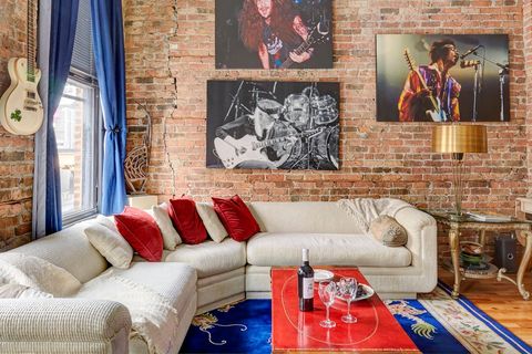airbnb with rock n' roll memorabilia in chicago illinois
